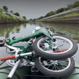 小舟に自転車載せて川下りしてみたよ